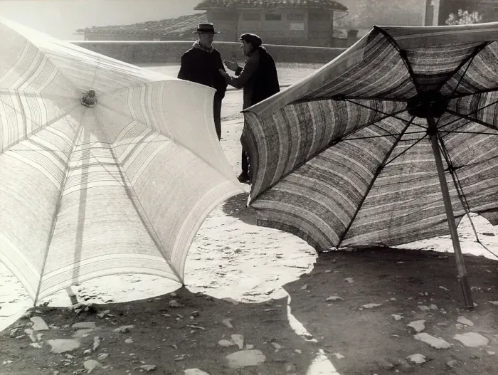 Stampa con cornice : Conversazione sulla spiaggia Stampa con cornice : Conversazione sulla spiaggia