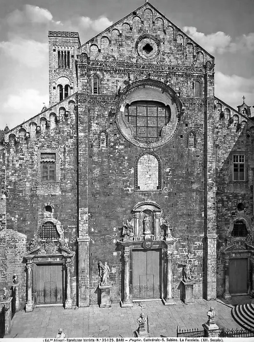 Gerahmter Druck : Fassade der Kathedrale von Bari