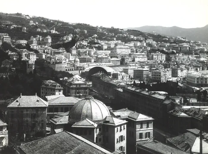 Gerahmter Druck : Panorama von Genua