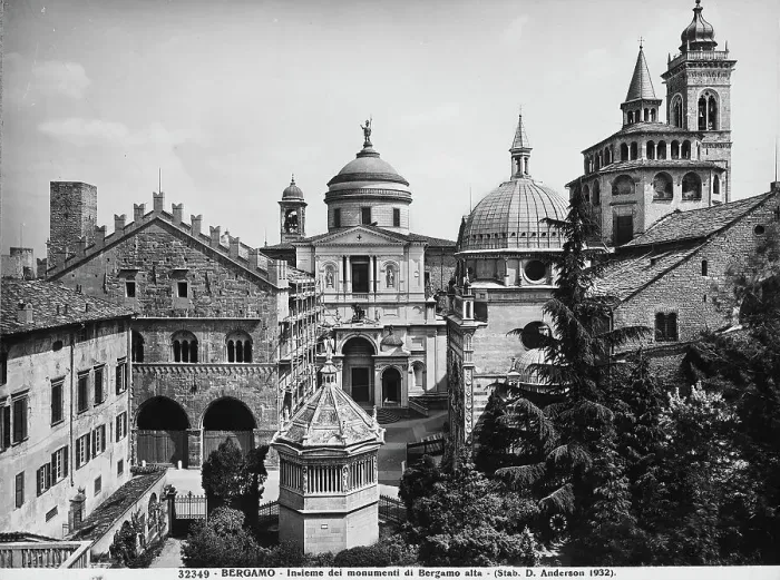 Stampa con cornice : Veduta di Bergamo alta Stampa con cornice : Veduta di Bergamo alta