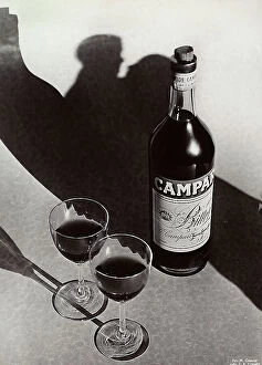 Images Dated 22nd February 2012: Advertisement for Campari bitter