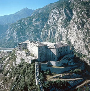 Images Dated 5th December 2007: Aerial view of Bard Castle in Valle d'Aosta