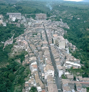Images Dated 21st December 2007: Aerial view of Caprarola