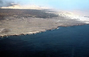Images Dated 17th November 2009: From the air. The savannah and sand dunes running all the way to the edge of the Indian Ocean