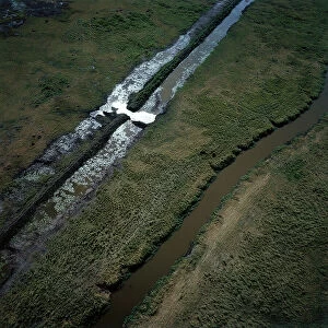 Images Dated 17th November 2009: From the air. The last tract of the river Shabelle