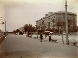 Images Dated 14th April 2010: Animated view of Italia Street and the Grand Hotel of Livorno