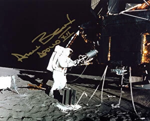 Images Dated 29th November 2006: The astronaut Alan Bean on the moon during the Apollo 12 lunar mission. The photo is signed by Bean