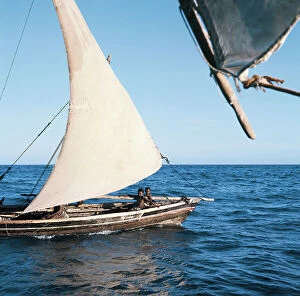 Images Dated 13th June 2008: Bajuni fishing boats, with sails, in the Indian Ocean, between Somalia and Kenya