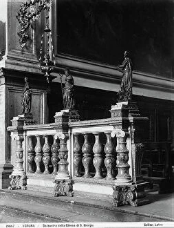 Images Dated 26th May 2010: Balustrade with statues of saints, marble and bronze, Church of St. Giorgio in Braida, Verona