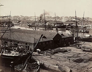 Images Dated 25th March 2011: Bombay's harbour, India