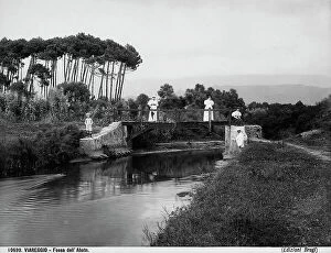 Images Dated 8th March 2010: The bridge on the Fossa dell'Abate, near Lido di Camaiore, Versilia