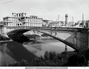 Images Dated 23rd September 2011: The Bridge of the Risorgimento in Rome