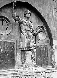 Images Dated 6th April 2012: Bronze colossus representing a Roman Emperor (Valentiniano I?) on the left side of the Church of S