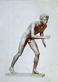 Images Dated 24th March 2010: Bronze statue of a discobolus found in Herculaneum in 1754 and now in the Museo Archeologico