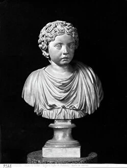 Images Dated 18th November 2011: Bust of Galerio, son of Emperor Antonio Pio, preserved in the Uffizi Gallery of Florence