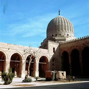 Images Dated 14th December 2011: Cairo. Dead city of the Mamelukes. The tomb of Sultan Barkuk (1400/1500)