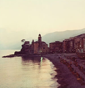 Images Dated 15th September 2003: Camogli