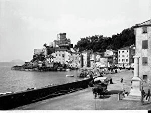 Images Dated 8th March 2010: A carriage and some pedestrians on the seafront of San Terenzo, in the province of La Spezia