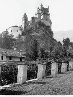 Images Dated 30th September 2008: Castle of Saint-Pierre, a village near Aosta