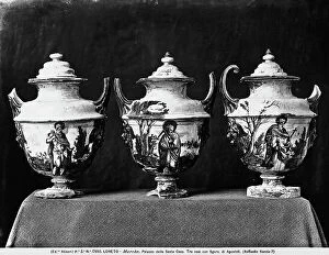 Images Dated 24th April 2012: Three ceramic vases, for medicine, representing the Apostles