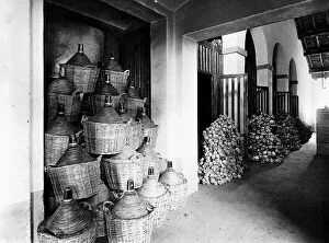 Images Dated 23rd March 2009: Chianti. Storage of flasks and demijohns in the castle of Brolio