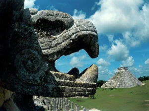 Images Dated 18th April 2011: Chichen Itza: the pyramid, called 'Of the Castle', seen from earth