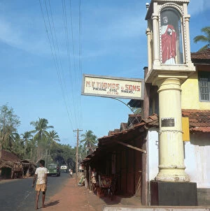 Images Dated 31st May 2007: Christian tabernacle, Chennai (Madres) state of Tamil Nadu