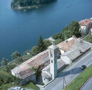 Images Dated 13th December 2006: Church on the banks of Lake Como