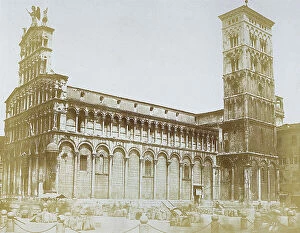 Images Dated 5th April 2011: The Church of San Michele in Lucca