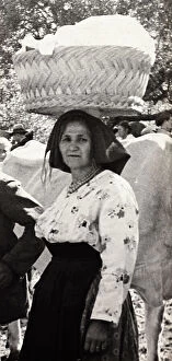 Images Dated 29th April 2011: Ciociara woman at the market in Alatri