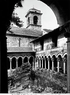 Images Dated 14th April 2009: The cloister of the Piona Abbey, Colico, Como
