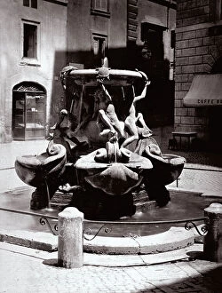 Images Dated 6th March 2009: Close up of the Fountain of the Turtles in Rome