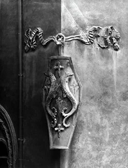 Images Dated 14th April 2010: Coat of arms of the Pazzi family, on the Palazzo Quaratesi, formerly the Palazzo Pazzi, in Florence