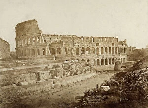 Images Dated 26th February 2007: The Colosseum in Rome