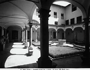 Images Dated 16th December 2010: The courtyard of the Accademia di Belle Arti, in Florence