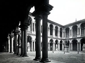 Images Dated 17th December 2010: Courtyard of Palazzo Brera, Milan. At the center is the bronze monument representing Napoleon