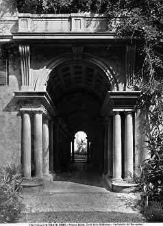Images Dated 10th August 2011: Detail of the courtyard of Palazzo Spada, Rome