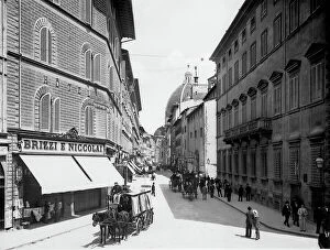 Florence Collection: Via de'Cerretani, in Florence