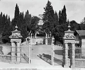 Images Dated 16th September 2011: Entrance gate of Villa Fabbricotti or Arcipressi, Florence