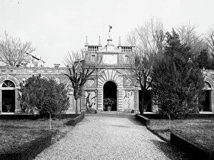 Images Dated 11th January 2007: Faade of the greenhouse in the garden of Palazzo Capponi-Farinola, in Florence