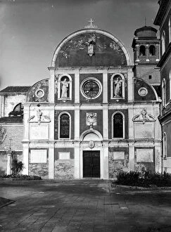 Images Dated 30th March 2010: The facade of the Church of San Clemente, Venice