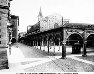 Images Dated 23rd March 2009: Facade of the Church of Santa Maria dei Servi, Bologna, with the arcaded gallery opposite