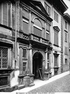 Images Dated 28th December 2012: Facade of Palazzo Maffeis in Bergamo