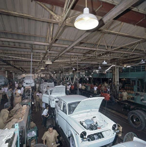 Images Dated 5th June 2007: In a Fiat automobile factory, Bombay