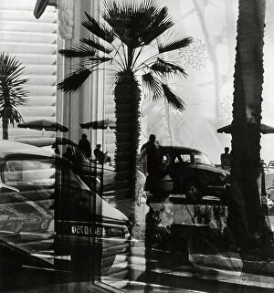 Images Dated 3rd December 2010: 'Finestra sulla Promenade des Anglais' (Window on the Promenade des Anglais)