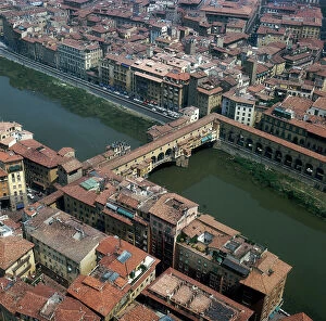Images Dated 6th October 2006: Florence: the Arno and the Ponte Vecchio