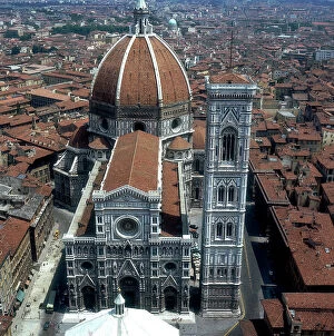 Images Dated 28th August 2009: Florence: the Duomo and bell-tower by Giotto