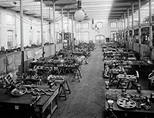 Images Dated 22nd March 2011: Florentia Automobili: the workshop where engines are made