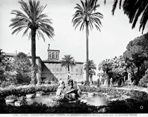 Images Dated 5th February 2010: A fountain and part of the garden of the Quirinal Palace, Rome