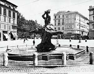 Images Dated 23rd March 2009: Fountain of Triton in Rome